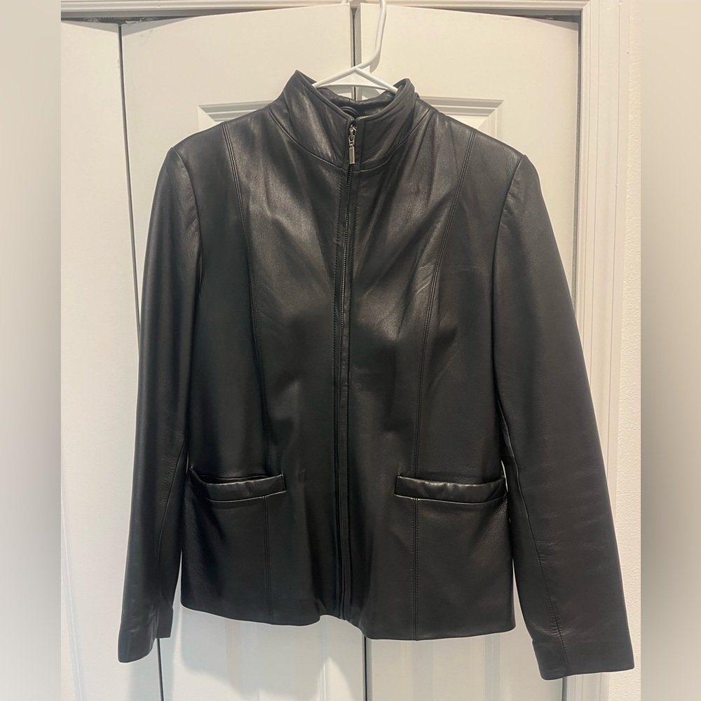 Women's Black Leather Zip-Front Jacket